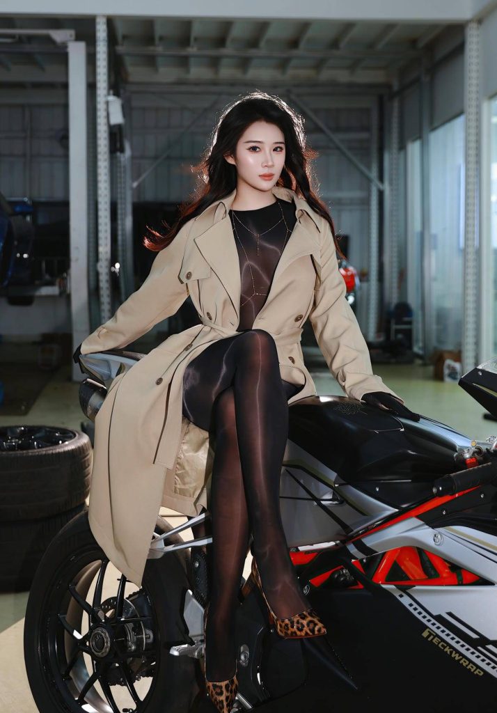 图片[4]-[秀人网] 南乔全套合集：30期精选 – 旗袍/兔女郎/机车风 [23GB/4K高清]-密语社