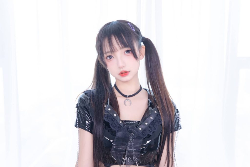 神楽坂真冬 超清美图合集：250套无损原档 [JK/美腿/112GB]-密语社