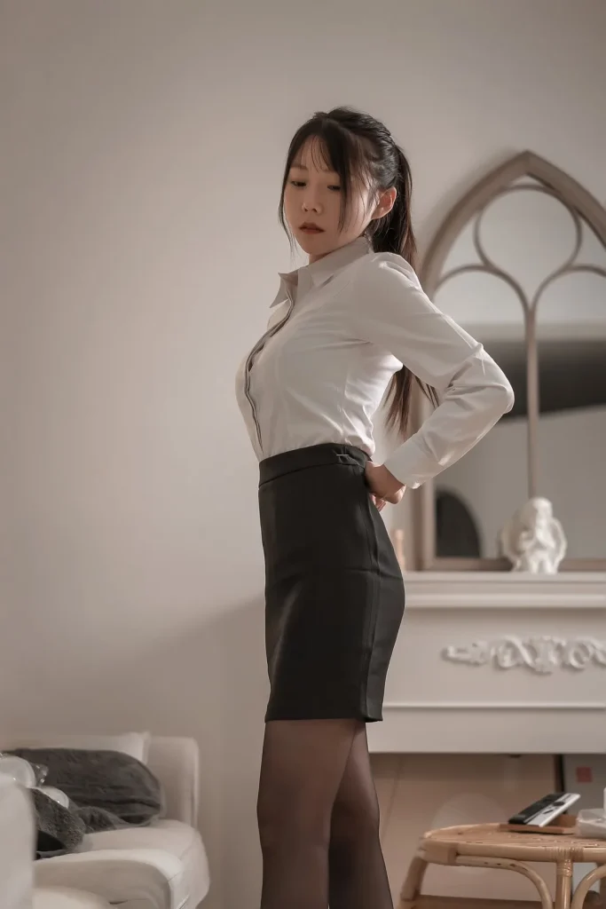 图片[3]-香草喵露露美女写真套图合集67套 64GB-密语社
