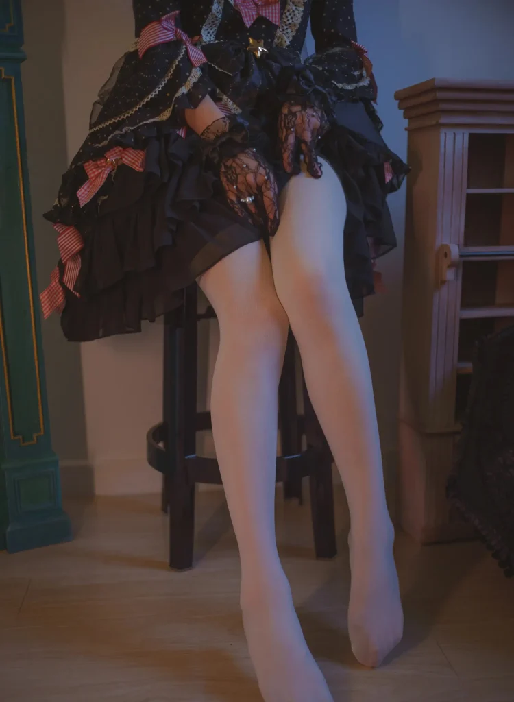 图片[5]-木花琳琳是勇者美女写真图片合集123套 88GB-密语社