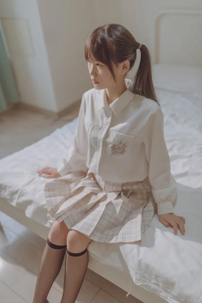 图片[1]-鹿初美女艺术写真图集合集打包下载11套 7GB-密语社