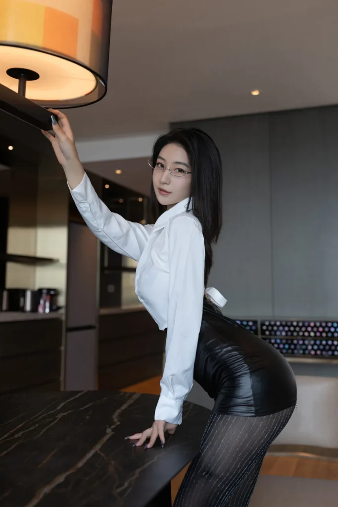 图片[2]-熊小诺 – 内部私购无水印写真合集3套 3GB-密语社
