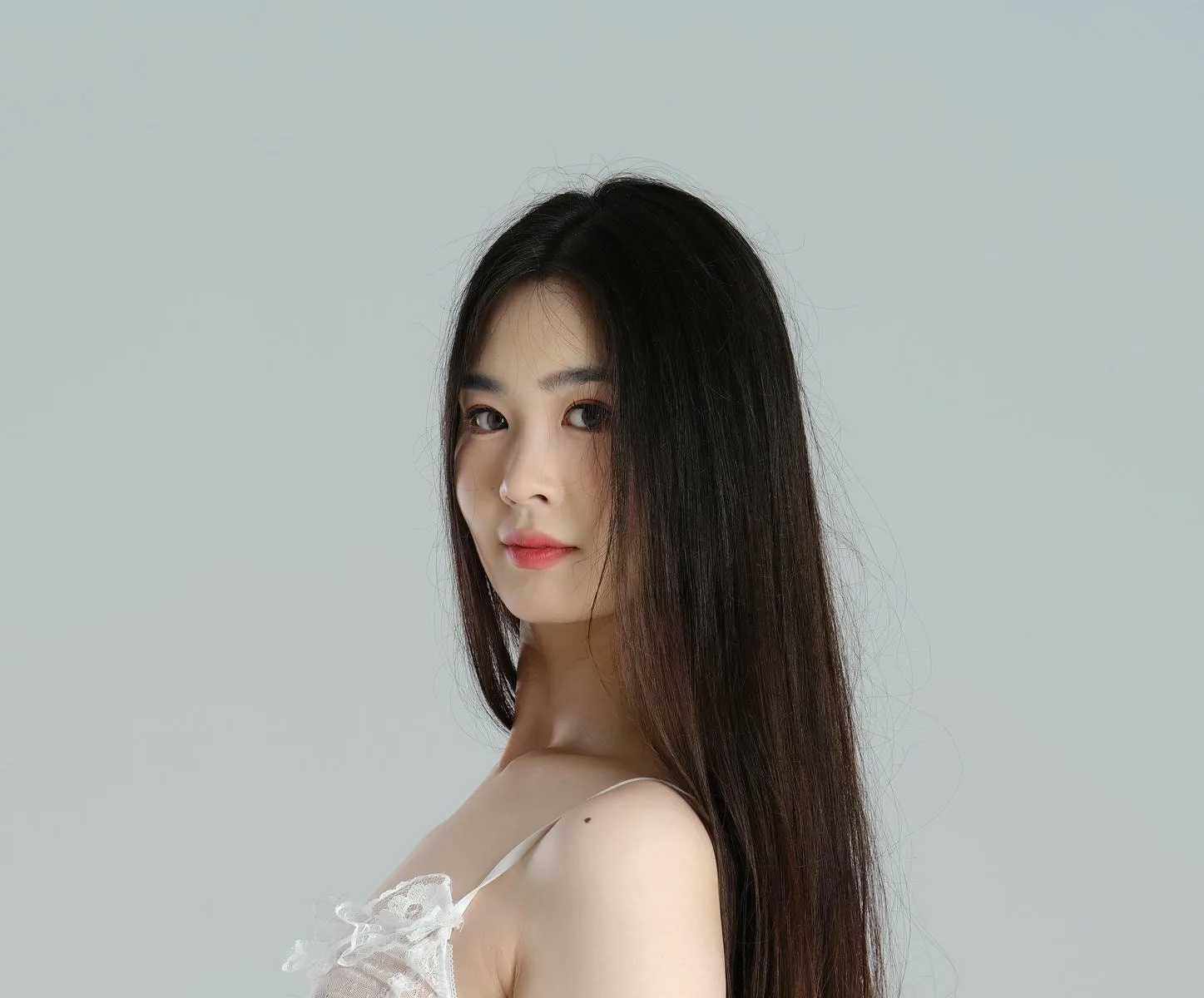 国模 林美人写真艺术图鉴｜668P 3GB 4K超清 [GM249轻氧企划]-密语社