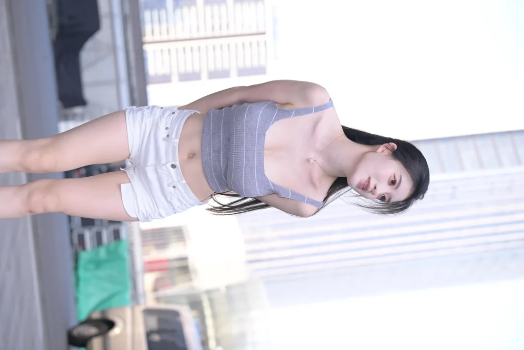 图片[6]-BB酱街拍特辑：白色短裤系列 [200P/3.78GB] – 4K/8K超清原画-密语社
