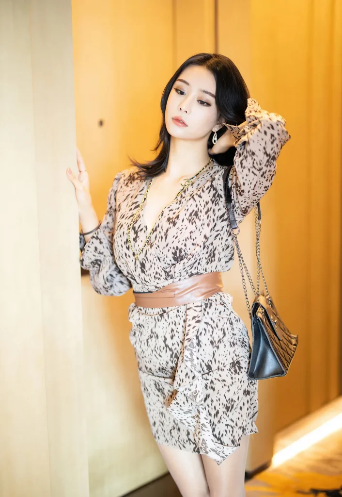 图片[5]-蓝夏Akasha美女艺术写真图集合集打包下载52套2878P 20.5GB-密语社