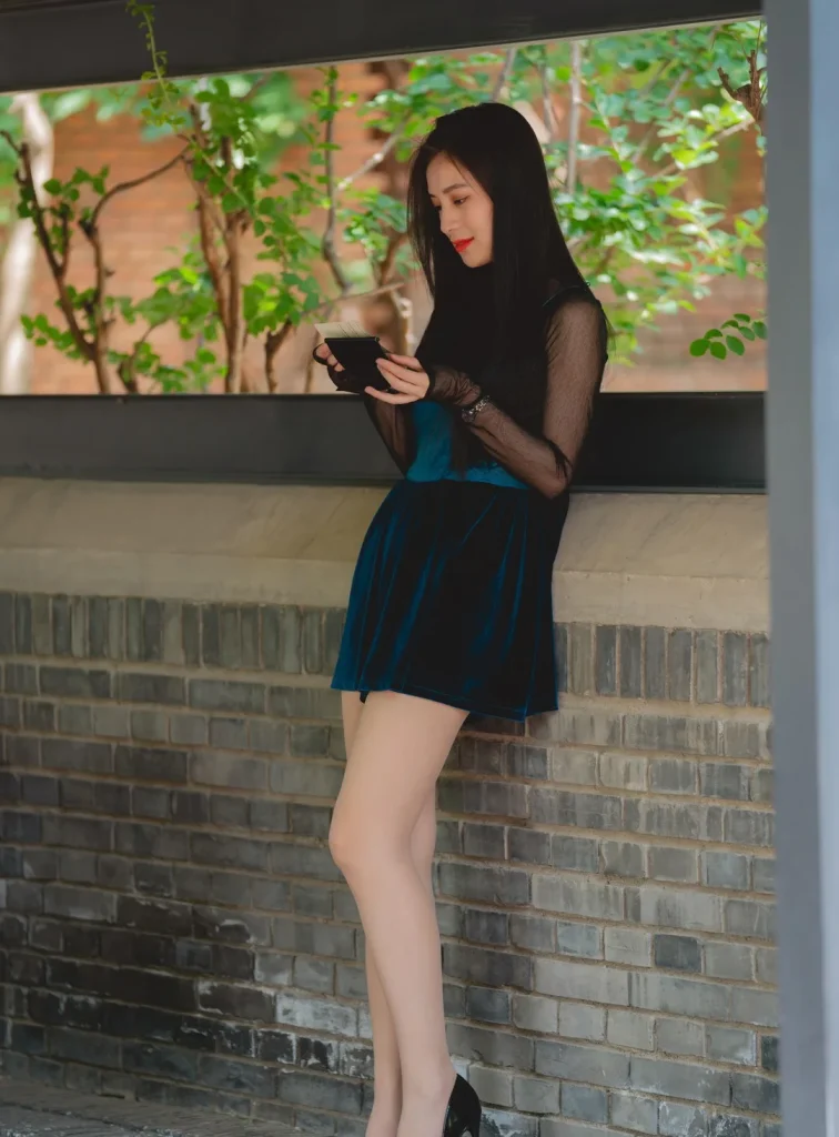 图片[3]-袜涩美女艺术写真图集合集打包下载90套 80GB-密语社