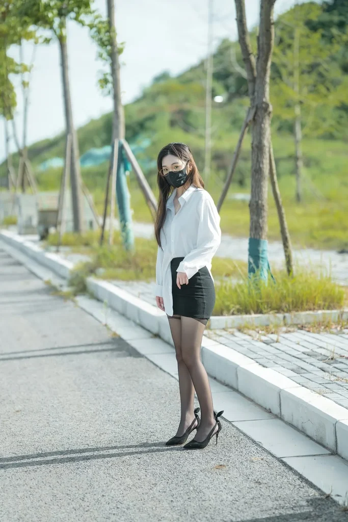 图片[3]-無塵美女艺术写真图集合集打包下载230P 1GB-密语社
