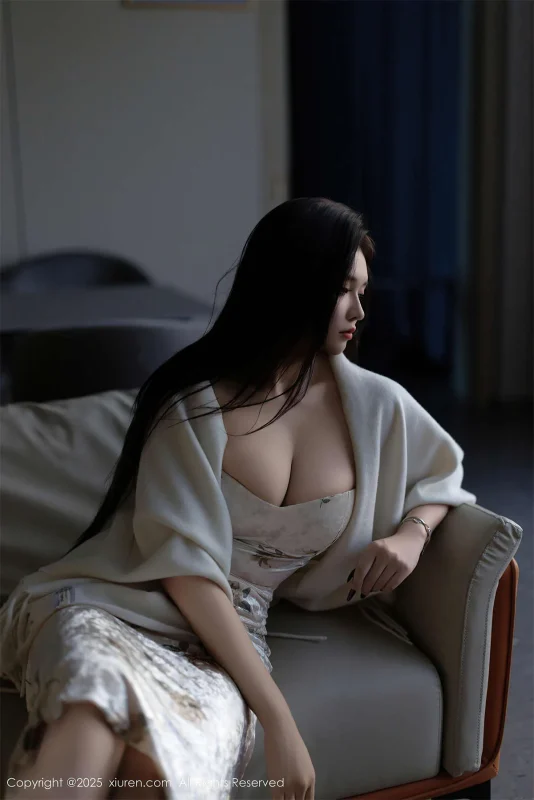 Xiuren秀人网 2025.02.18 NO.9899 娜比-玫瑰图库
