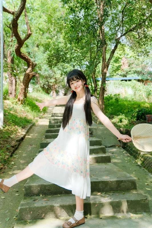 YITUYU艺图语 2025.08.12 绿色夏日 小梨花儿-玫瑰图库