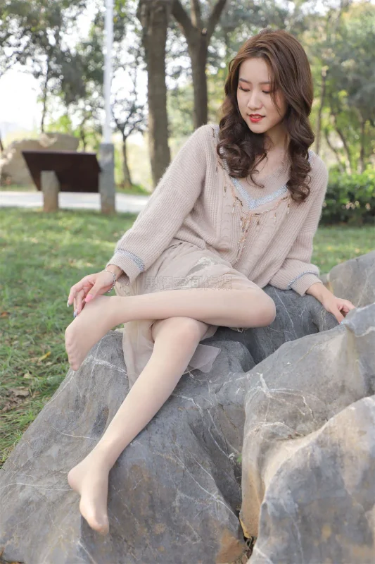 SiHua思话写真 SJ055 曦然 女神的甜美穿搭-玫瑰图库
