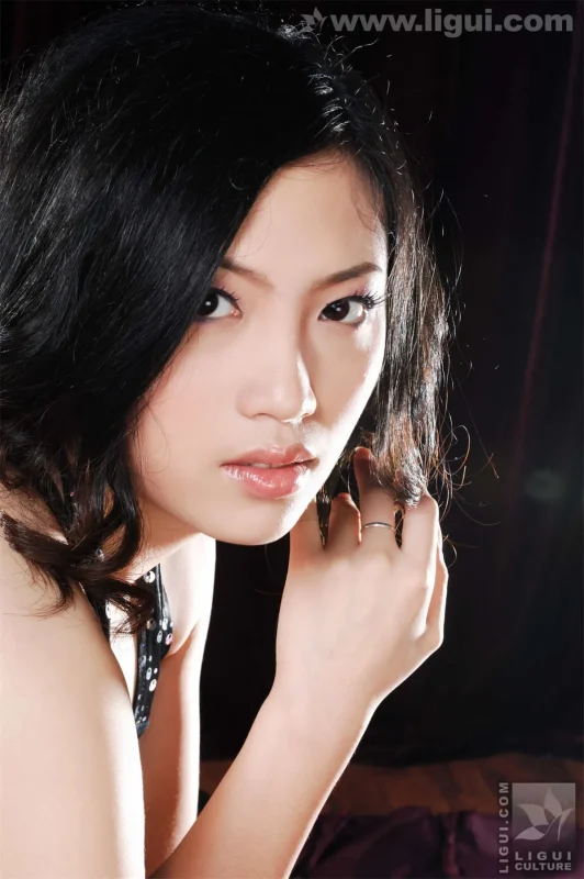 Ligui丽柜 20091207 尊贵身份的完美诱惑美足体现 左左-玫瑰图库