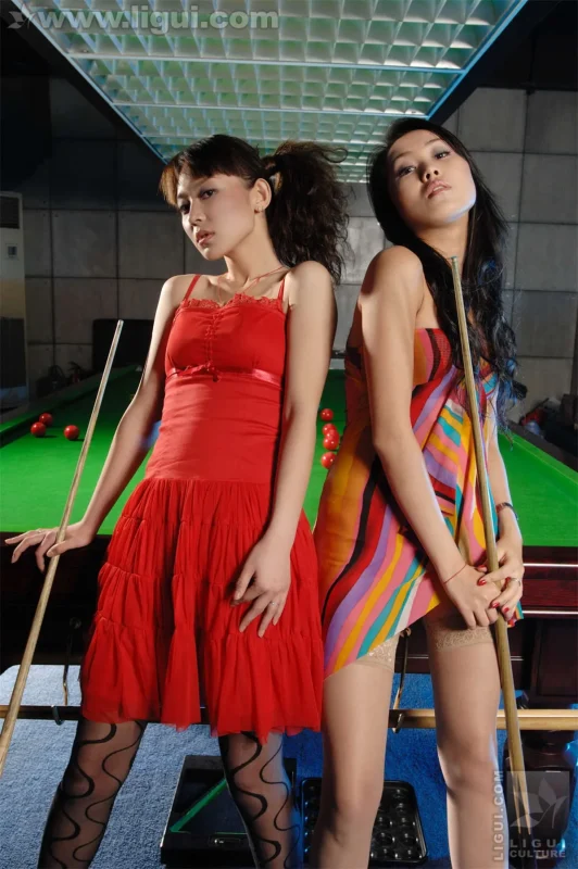 Ligui丽柜 20090109 丝袜美女玩台球 让你一饱眼福爽歪歪 咪惠美&琳达-玫瑰图库